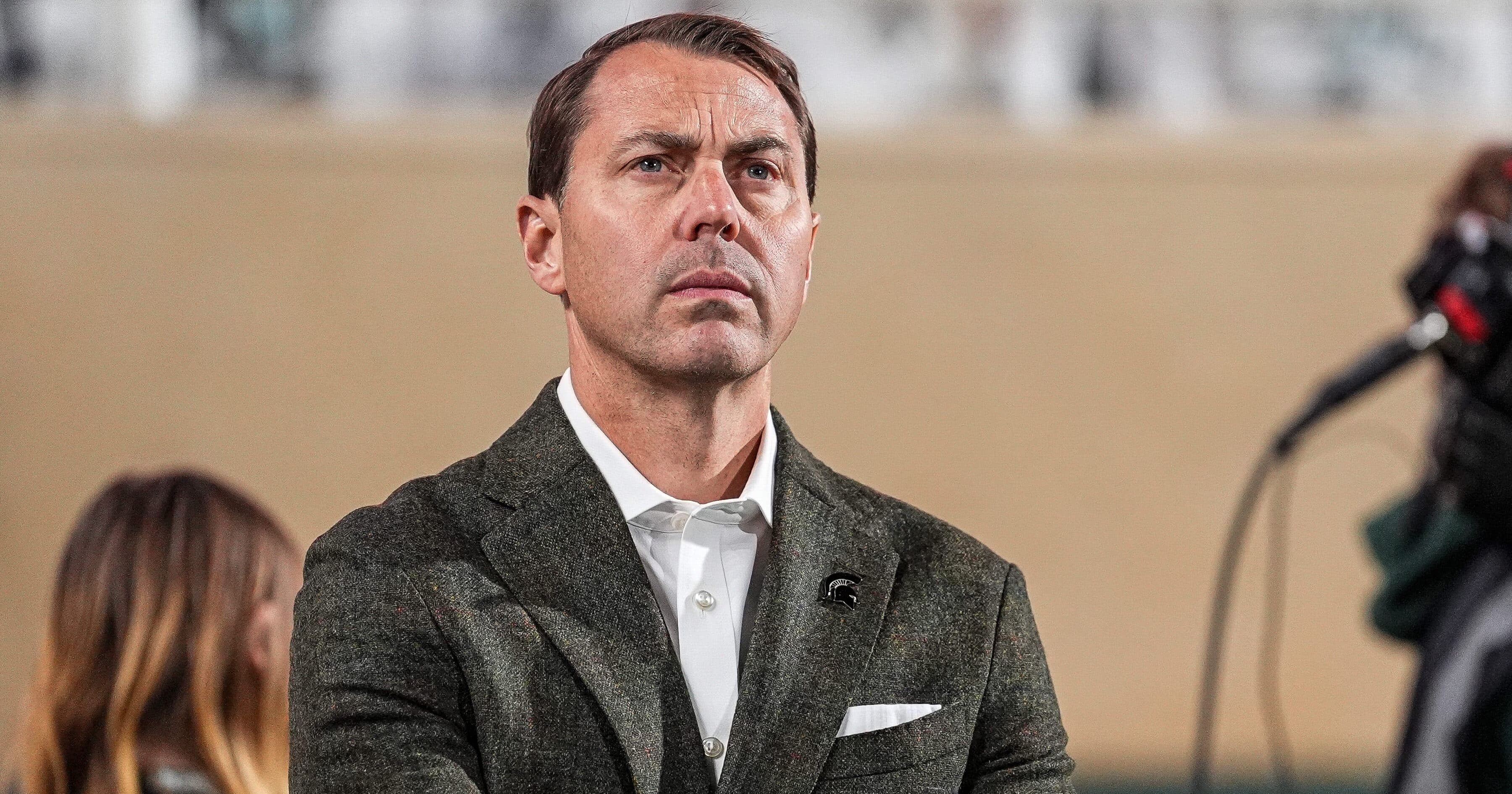 Is Kentucky a basketball or football school? J Batt demands excellence with both - On3