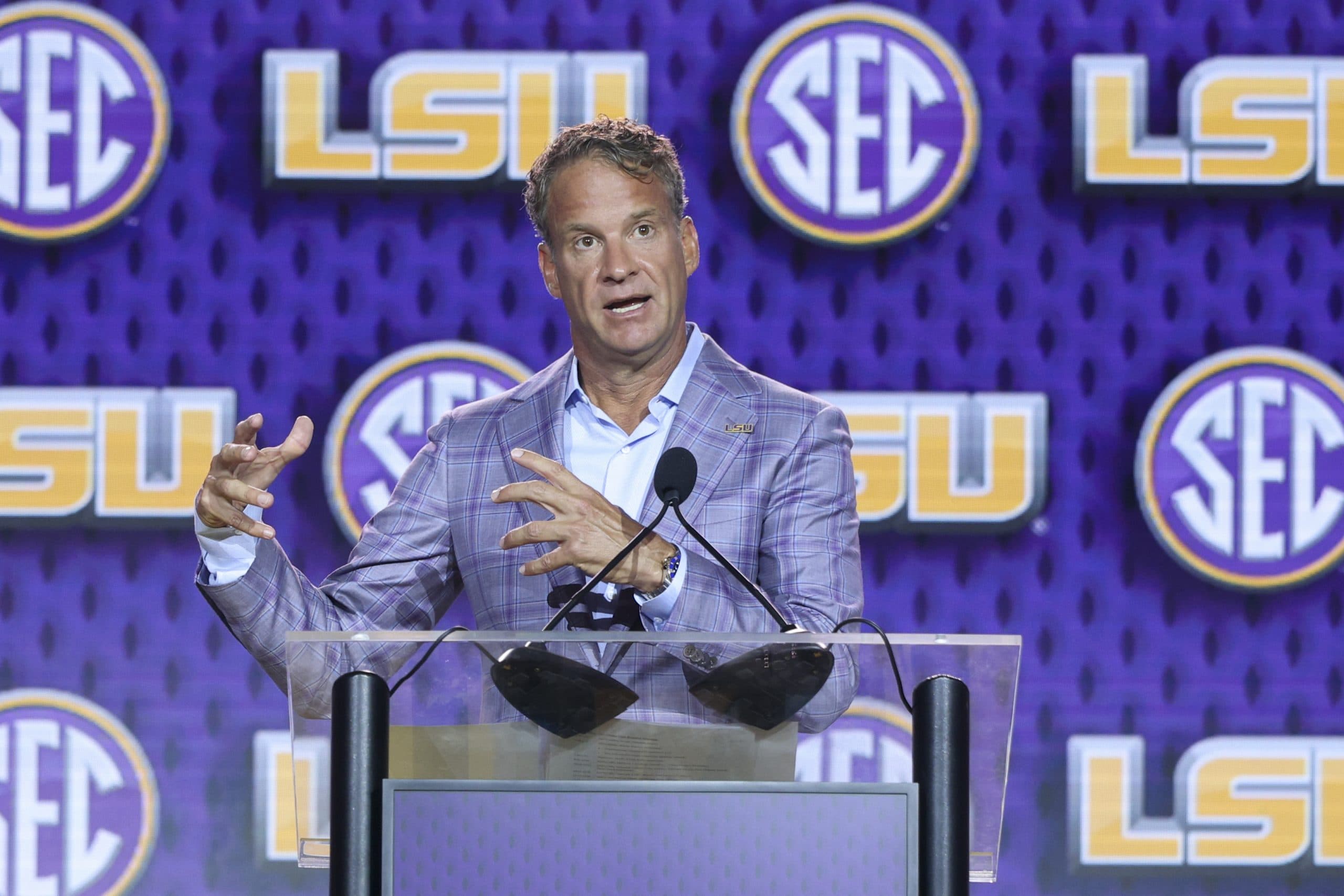 Lane Kiffin says LSU is examining benefits of implementing AI for player evaluation - Saturday Down South