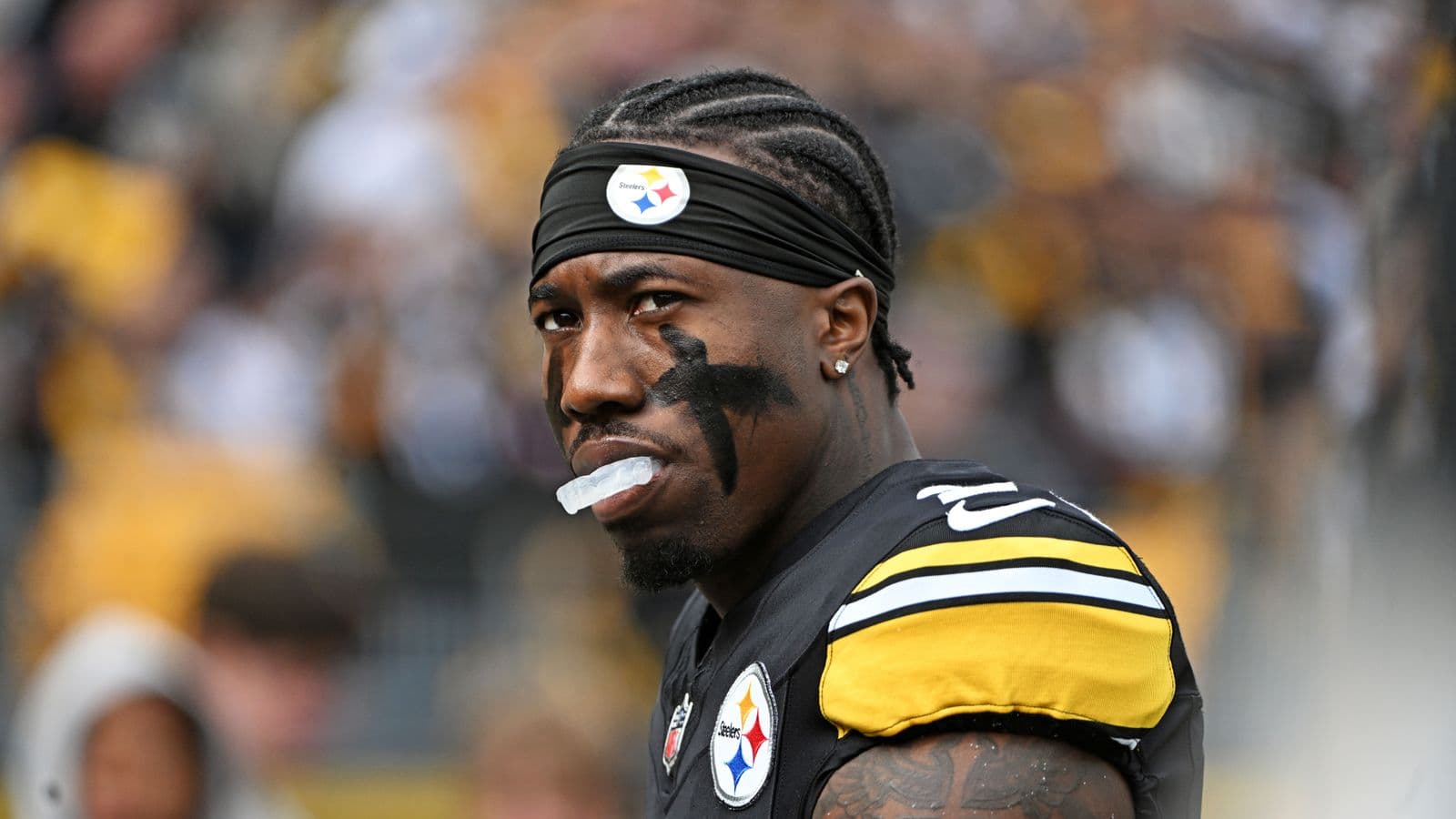 Steelers' New Approach Creates Massive Uncertainty For Joey Porter Jr