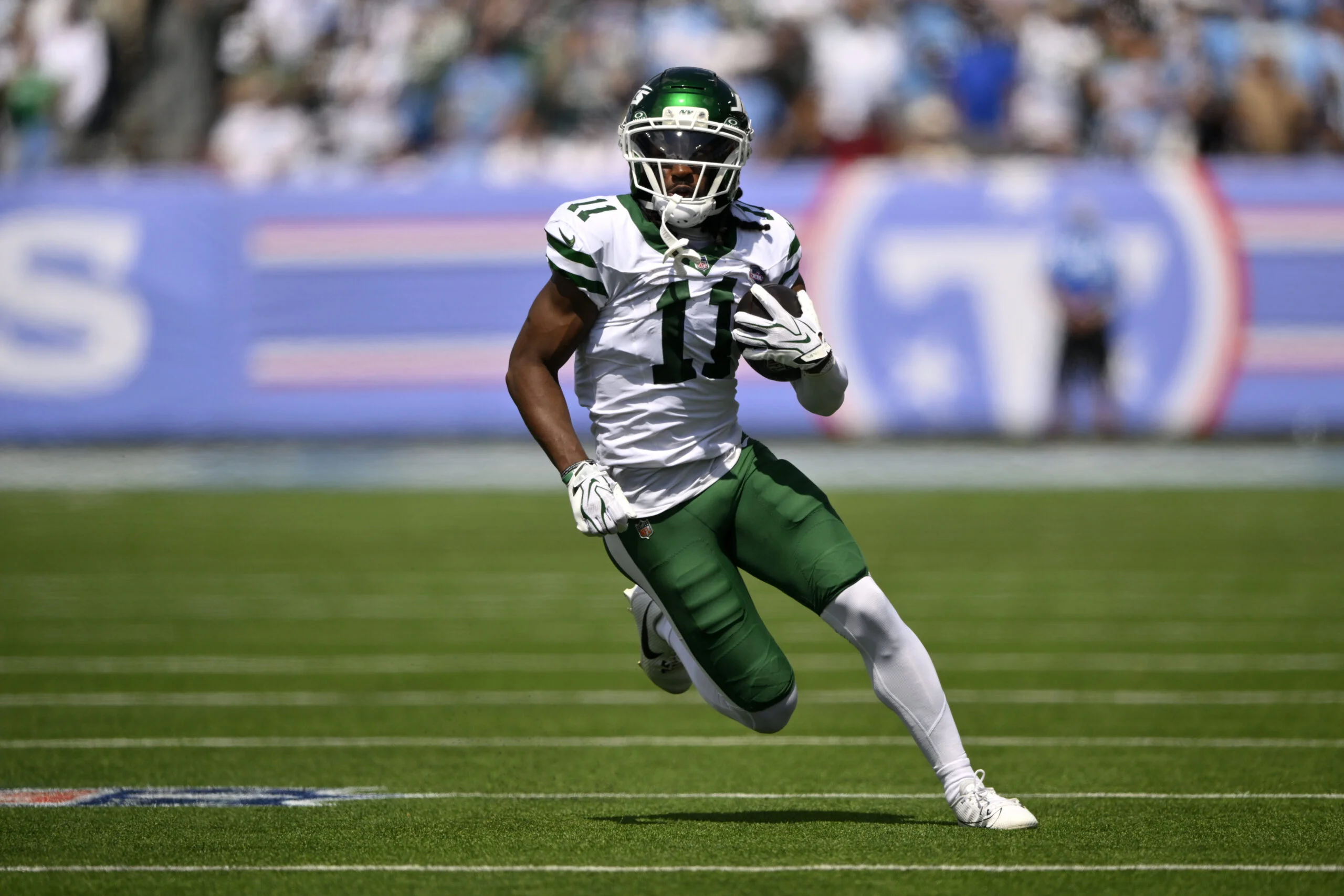 New York Jetsβ depth will be challenged after getting injury updates on WR Omar Cooper Jr. and Safety Minkah Fitzpatrick