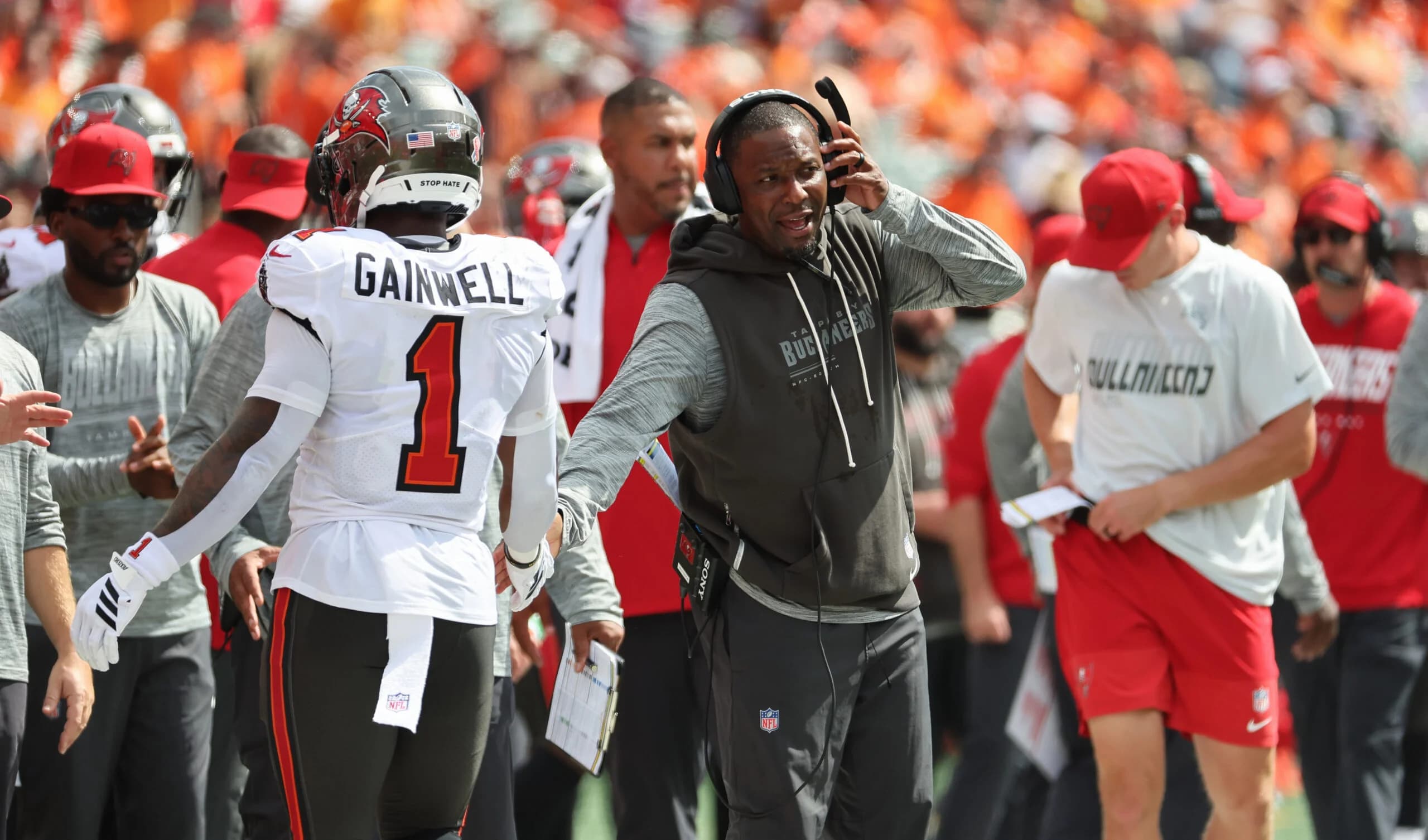 Buccaneers' week gets off to the exact start they need heading into a tone-setting Week 2 matchup against the Browns