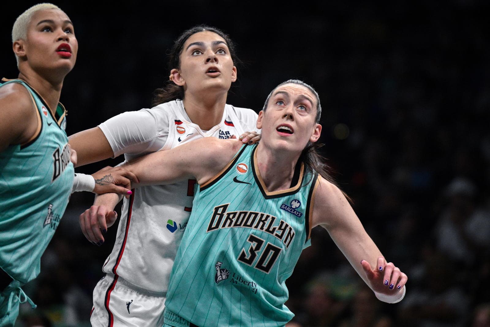 Breanna Stewart's 7 Blocks Send Liberty to Cup Final vs Mystics