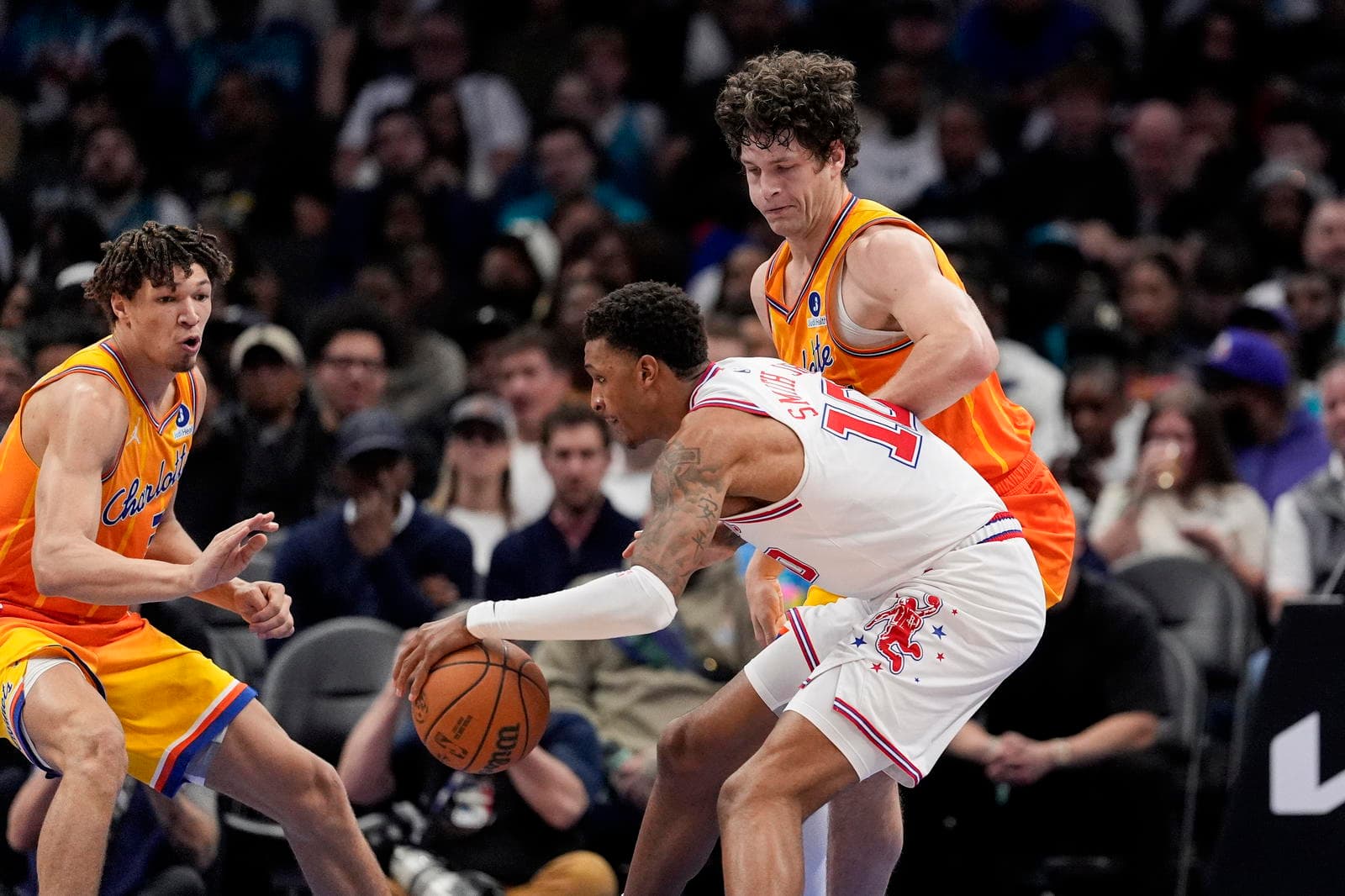 Rockets' Jabari Smith Jr. Named Hornets' Ambitious Offseason Trade Target