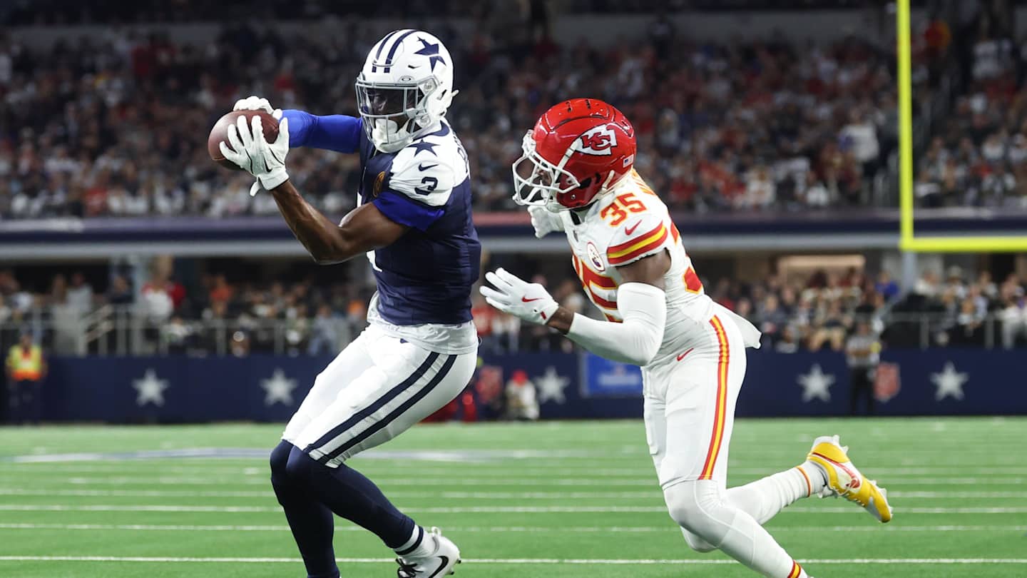 One Trade the Rams Should Still Be Pushing After the Draft