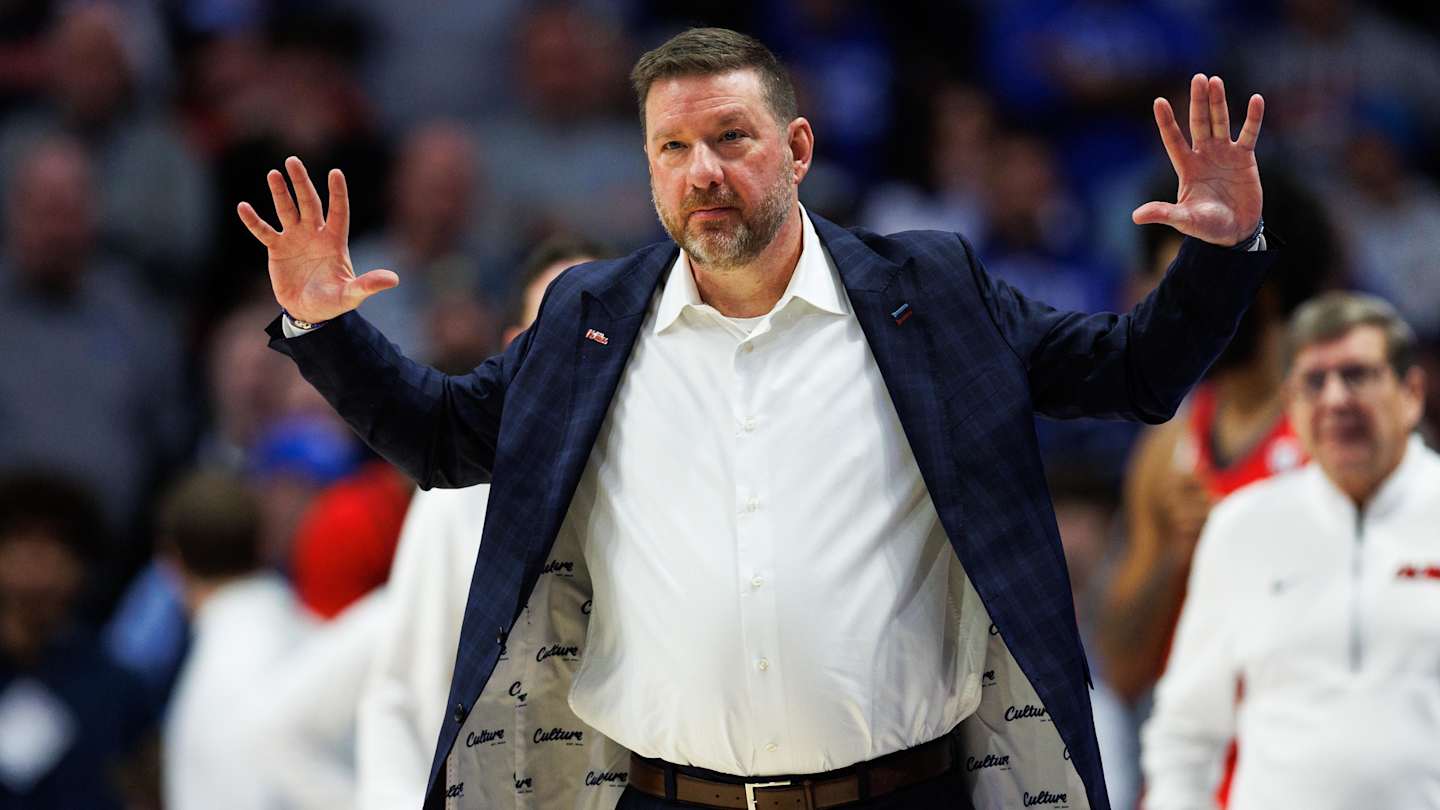 Ole Miss Transfer Portal Commit Flips to Mississippi State