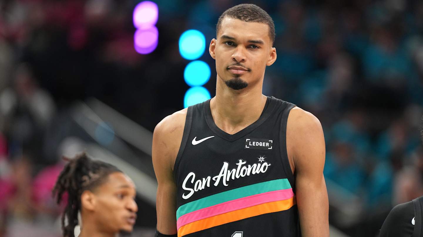 Spurs send powerful message to rest of NBA with an unexpected lineup decision