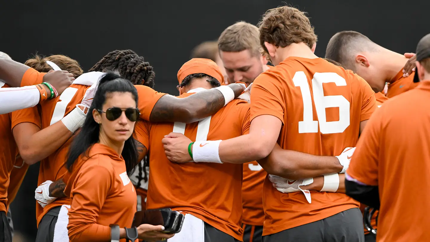 What Time Does Texas Play Tennessee? Week 4 Kickoff Time and ABC Broadcast Details