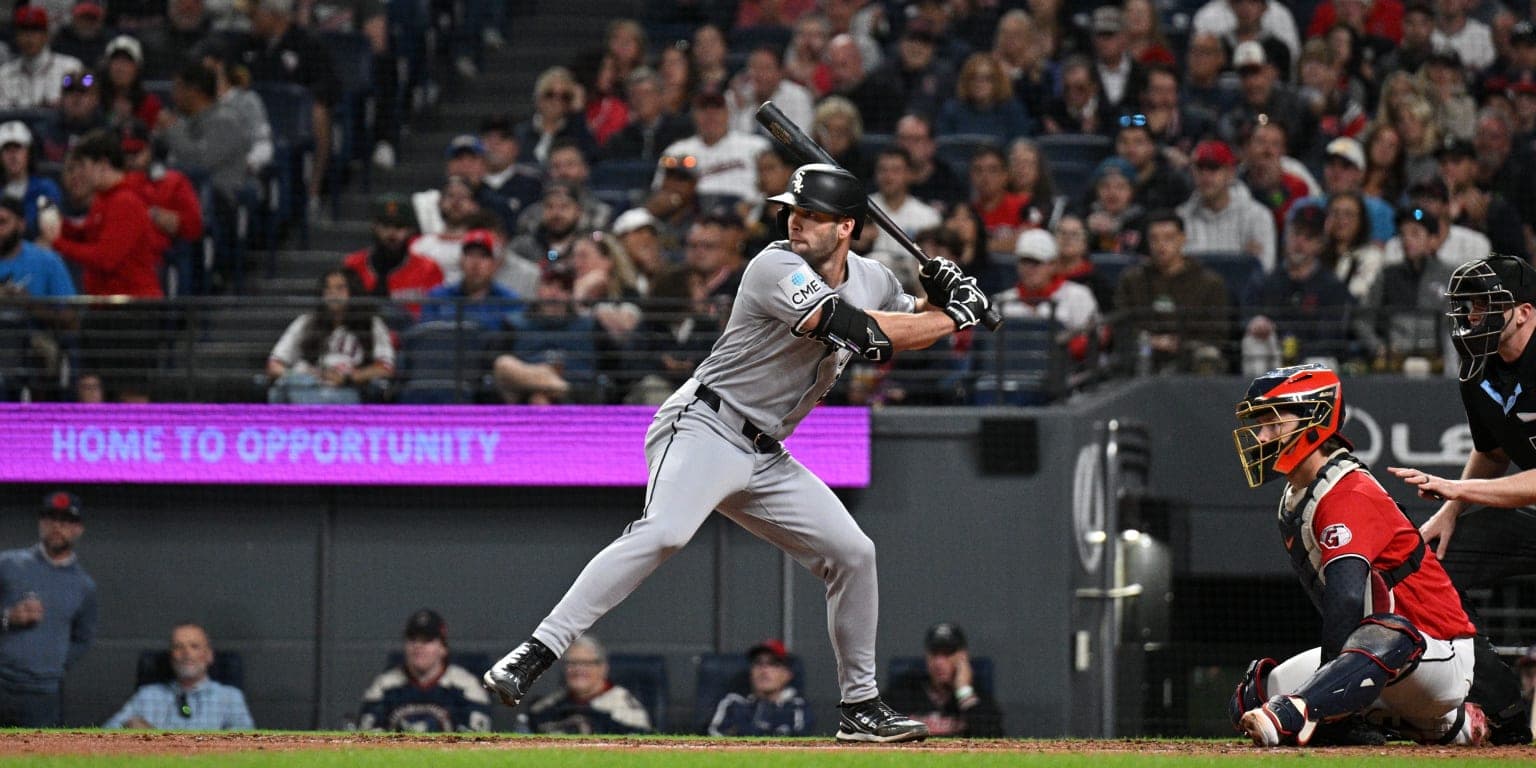 White Sox ride six-run sixth inning to clinch season series vs. Guardians