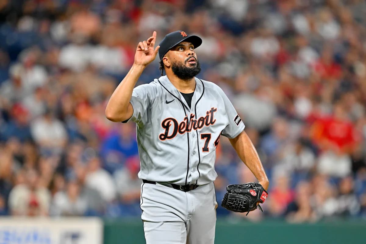 Tigers battle back to defeat the Blue Jays - Yahoo Sports