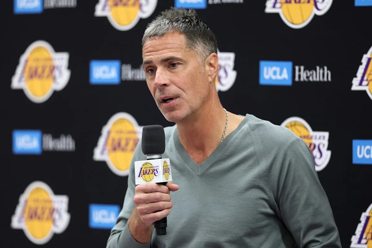 NBA insider’s ‘don’t expect anything’ answer to potential Los Angeles Lakers trades - Yahoo Sports