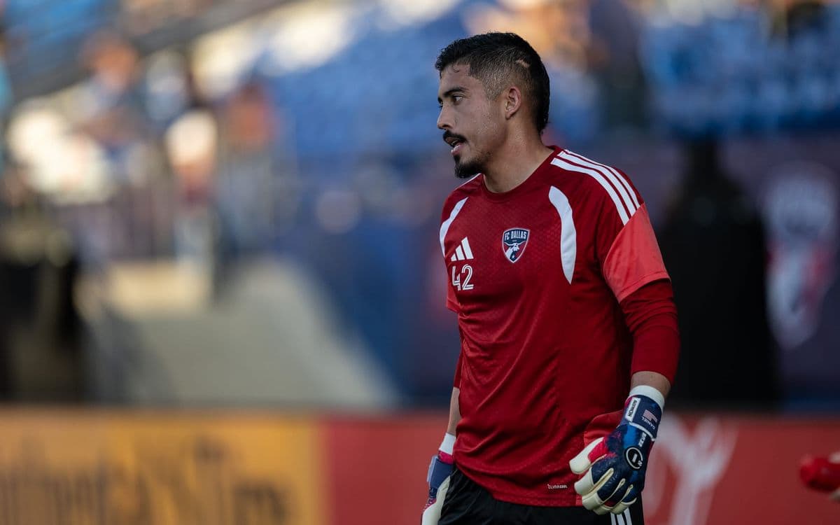 FC Dallas Signs Goalkeeper Daniel to New Contract