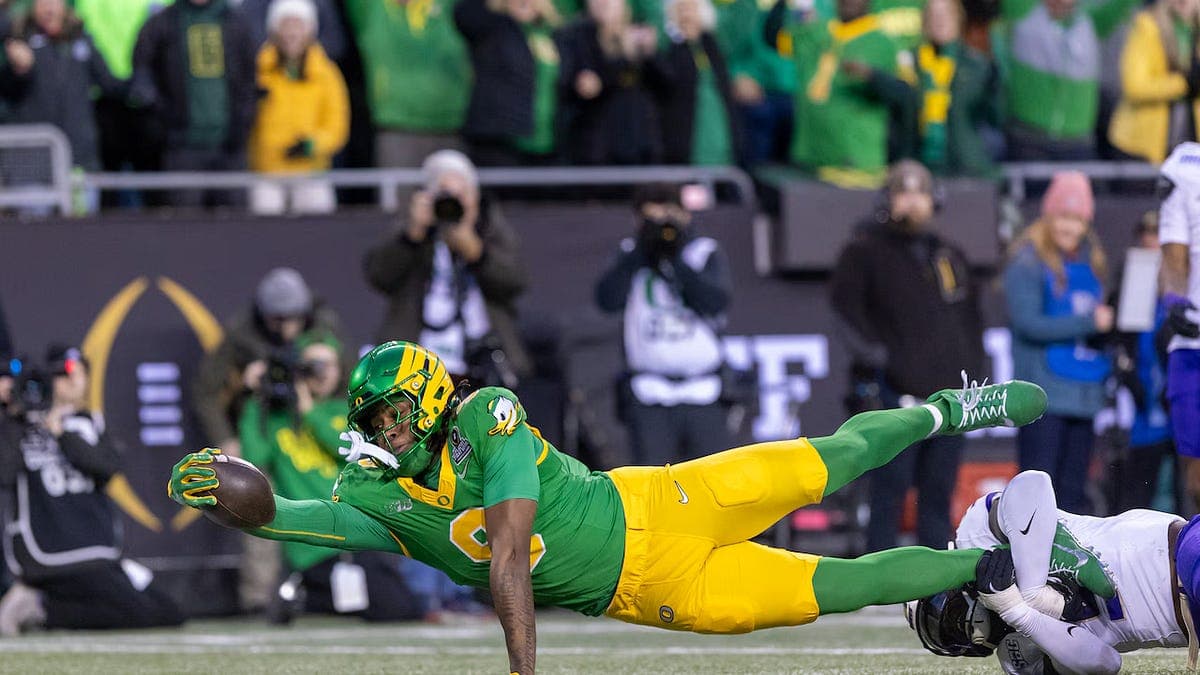 2027 NFL Draft Tracker: Oregon Ducks - by Ric Serritella
