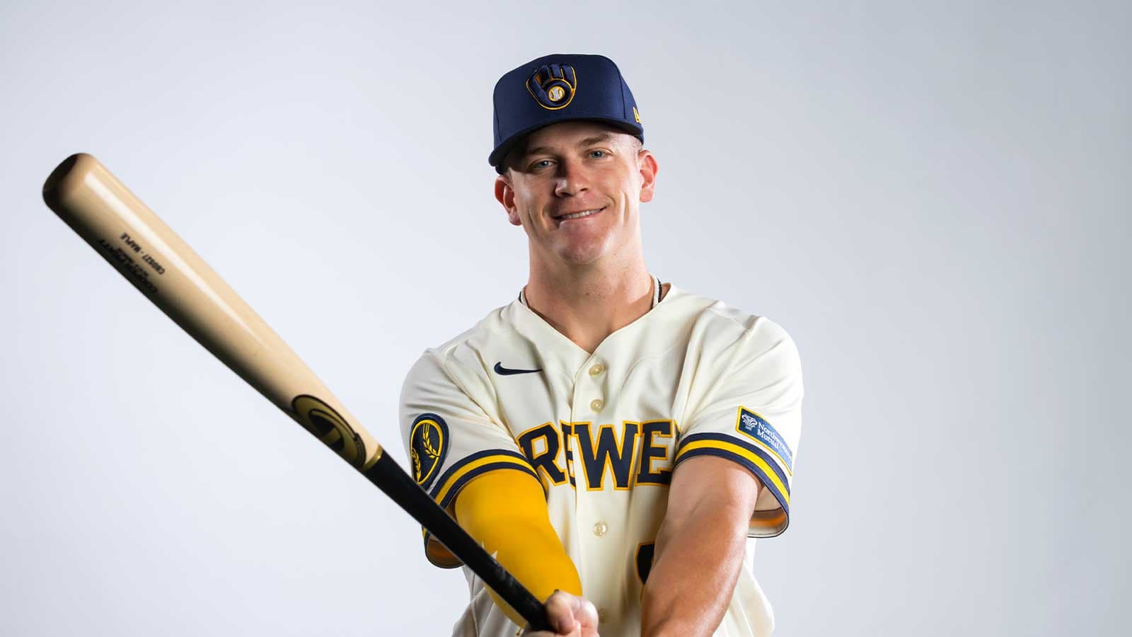 Brewers calling up shortstop prospect ahead of Guardians series