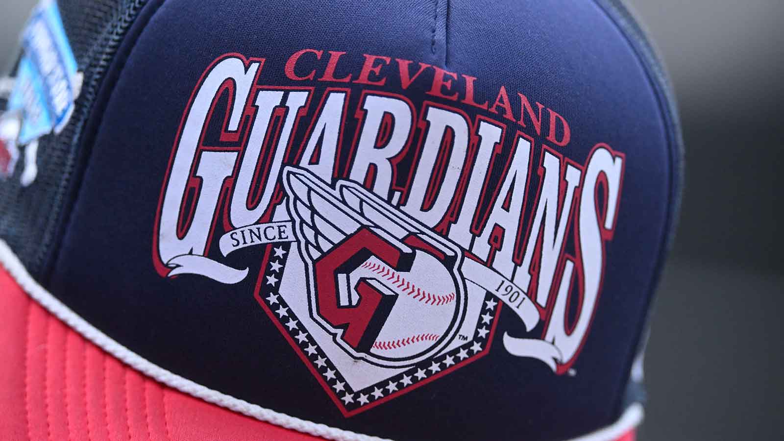 Guardians must finally pull trigger on this Luis Arraez trade with Giants