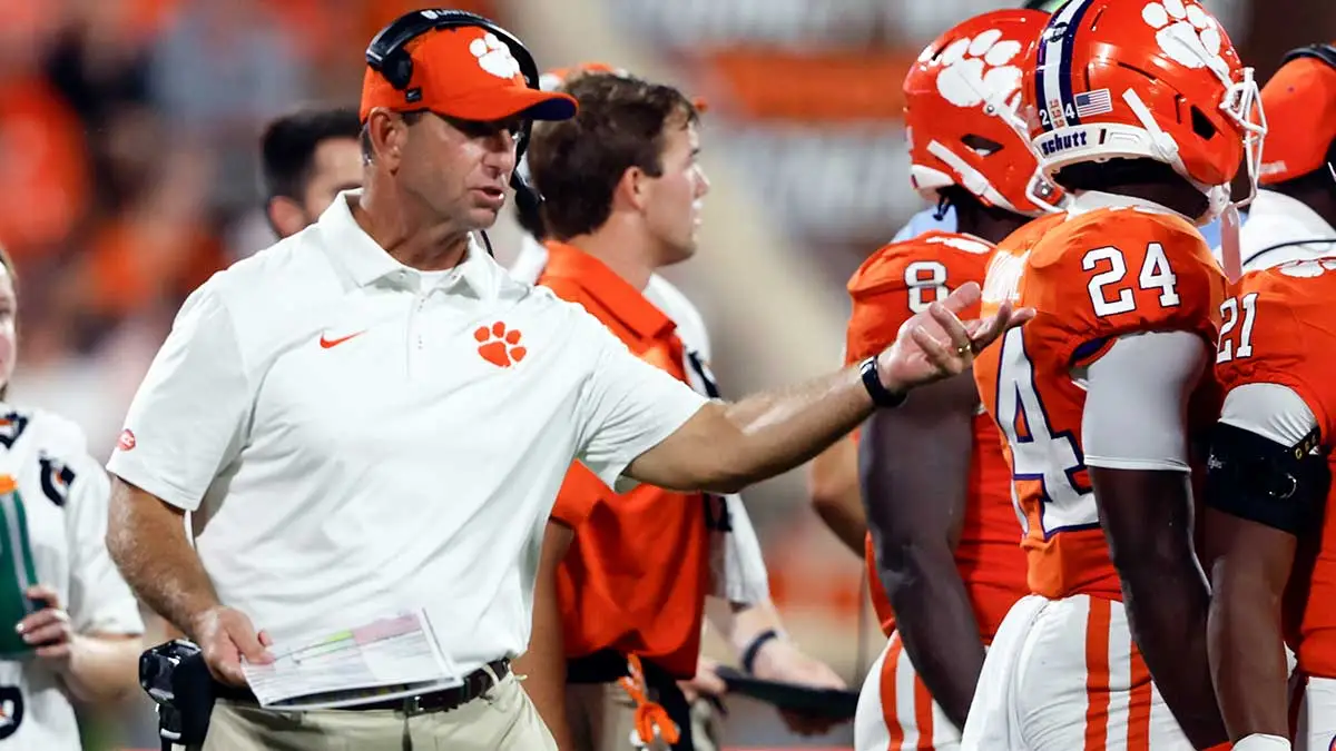 Clemson’s Dabo Swinney shares head-turning Tim Tebow claim on freshman QB