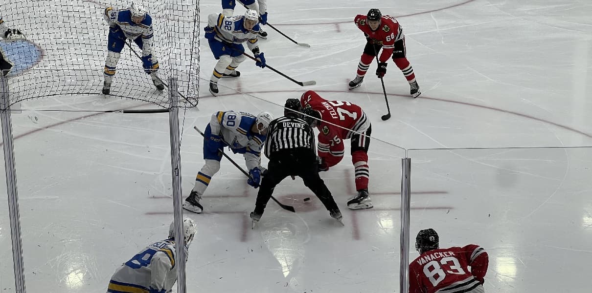 Blackhawks 1, Blues 3 — Three Stars, Key Takeaways (Prospect Showcase) - Bleacher Nation