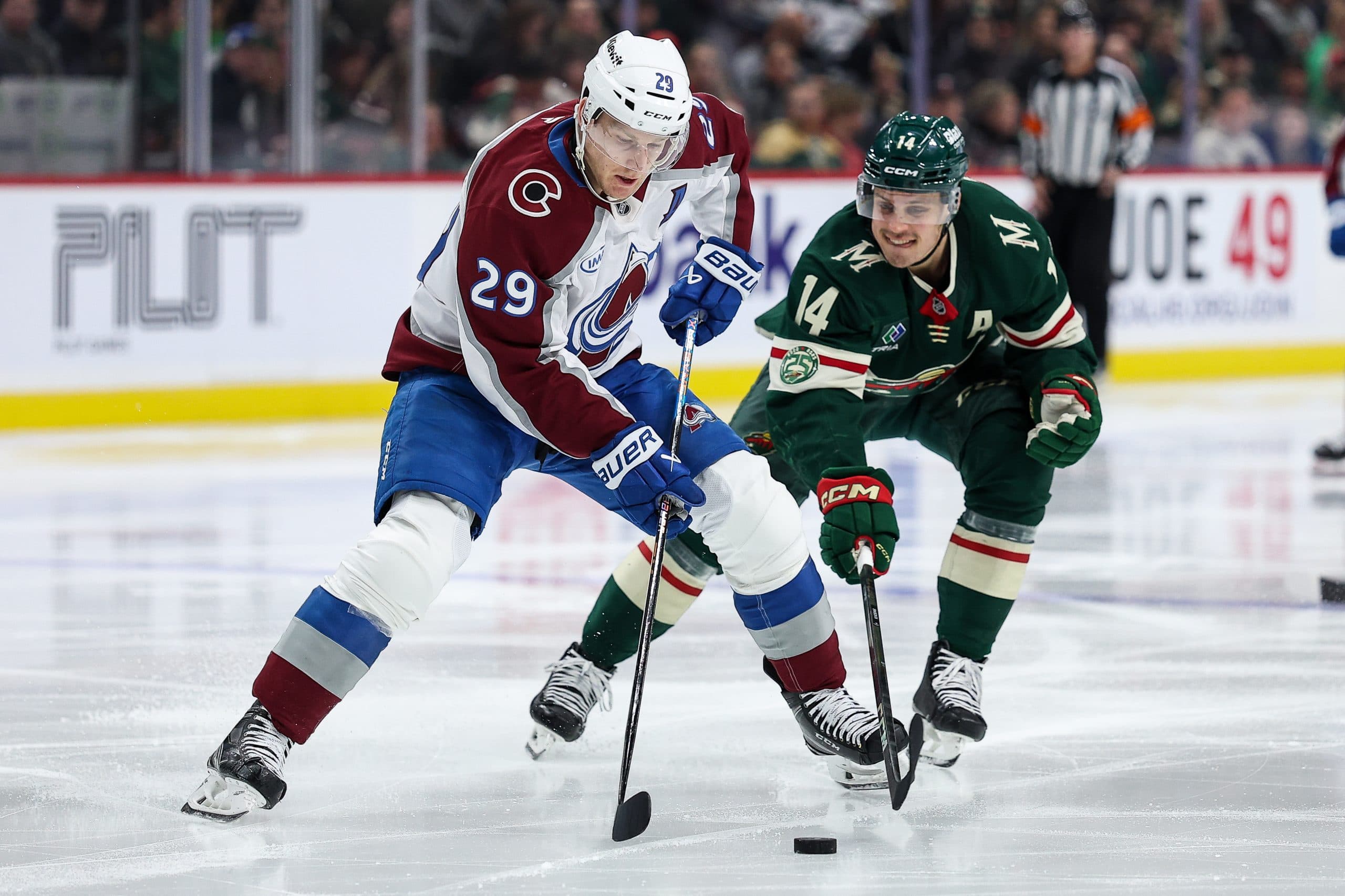 Wild vs Avalanche Round 2 Odds, H2H History & Early Prediction