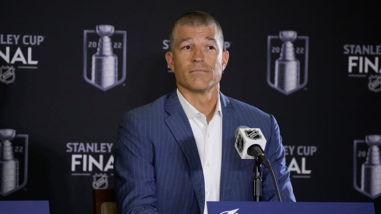 Maple Leafs denied permission to interview Lightning GM BriseBois - Sportsnet.ca